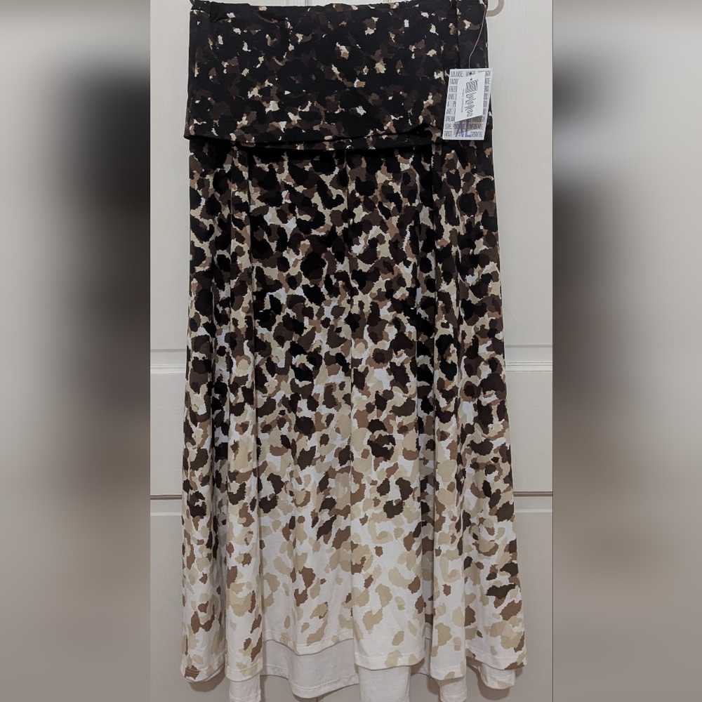 LuLaRoe Women's Maxi Skirt in Leopard Print
